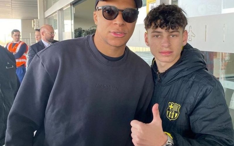 Mbappé em… Barcelona? Craque é flagrado de folga na cidade